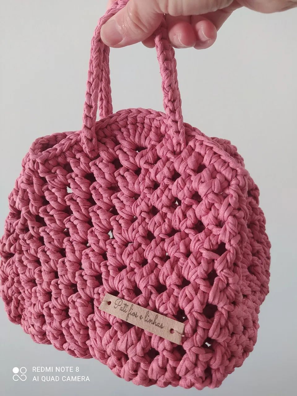 Bolsa em crochê modelo flor de lótus  - Foto 5