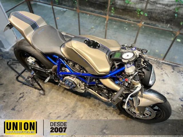 DUCATI 999 CUSTOMIZED - Foto 3