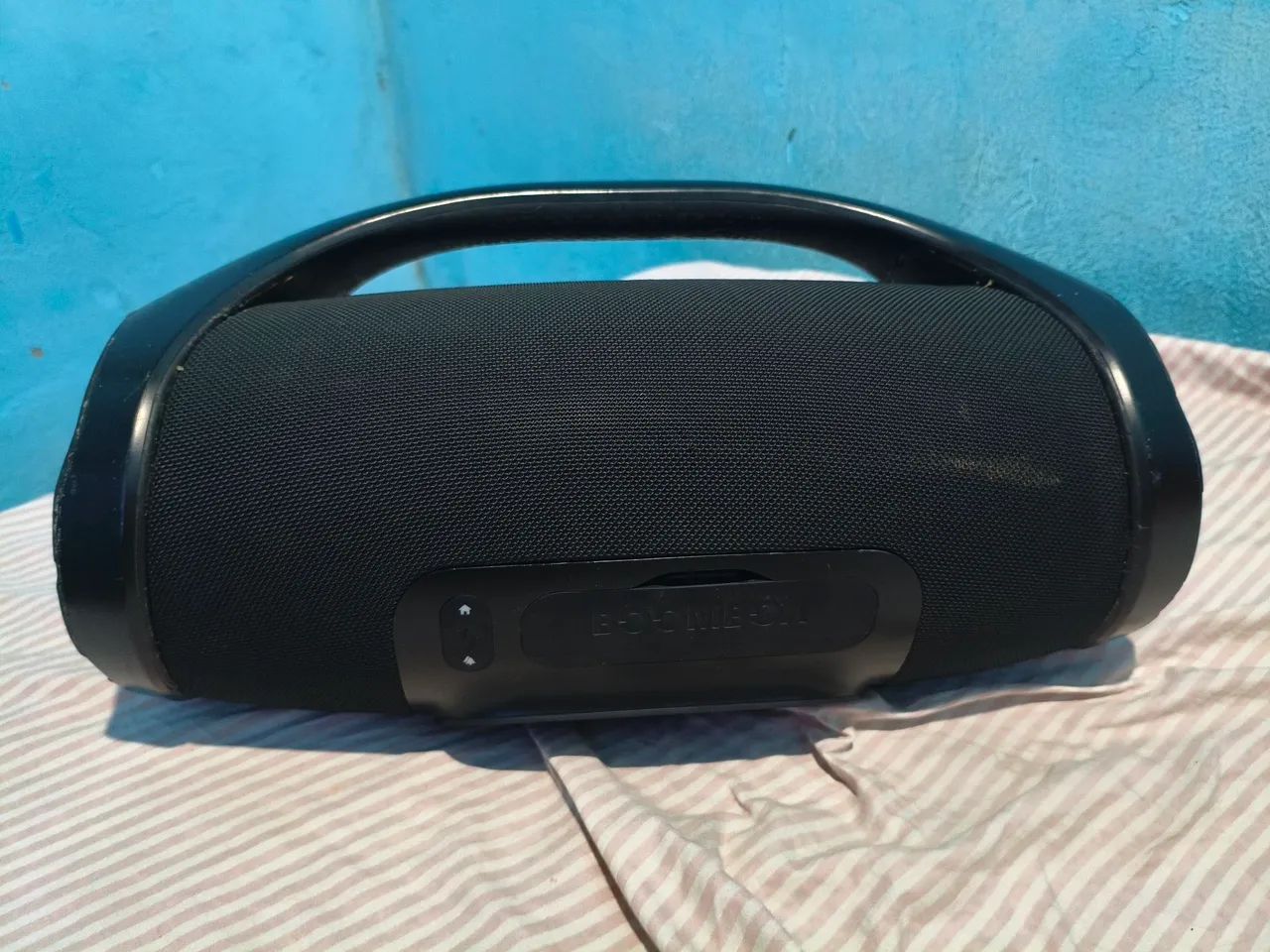 Som JBL Boombox usada  - Foto 5