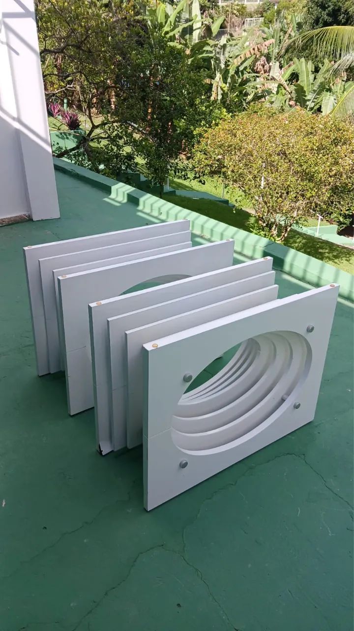Base de mesa de madeira maciça branca