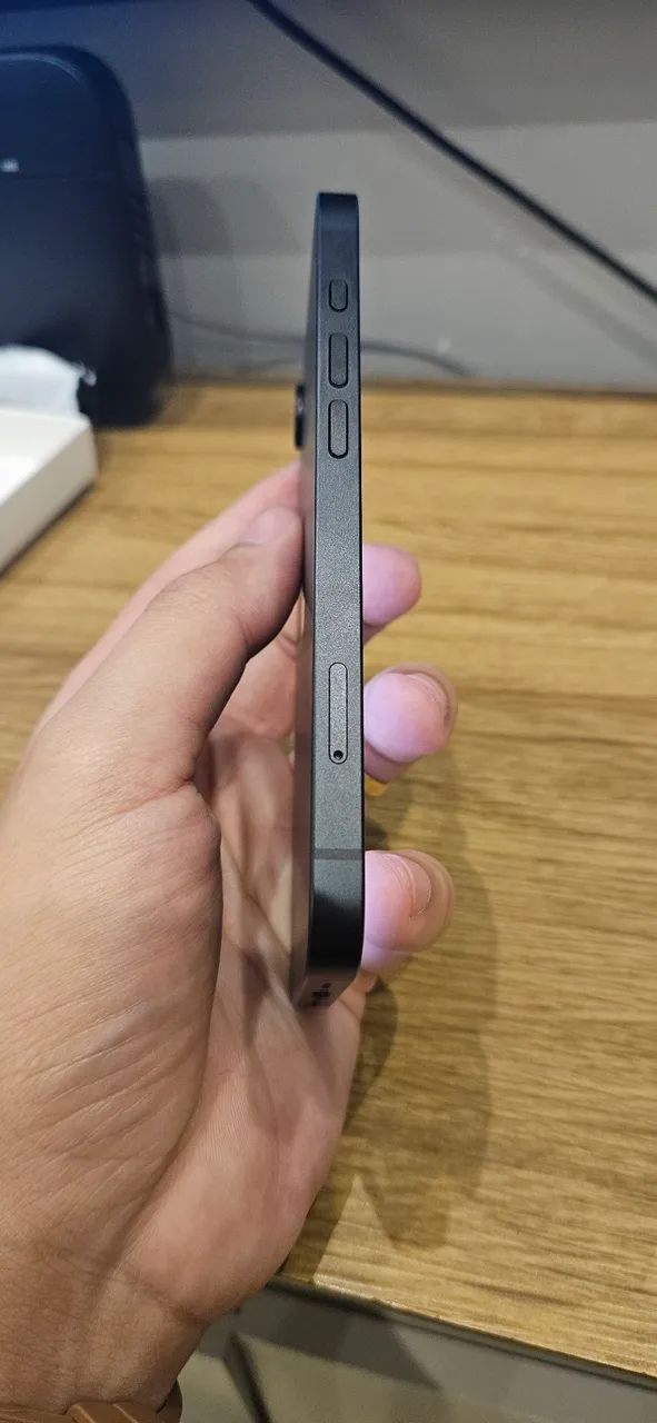 IPHONE 16E 256GB PRETO - Foto 5