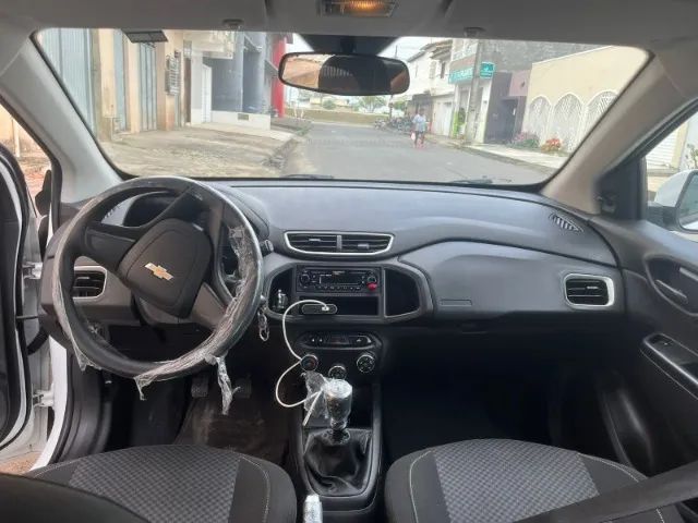 Chevrolet Onix Hatch LT 1.0 8V Flex Mec. 4P 2018 - Foto 3