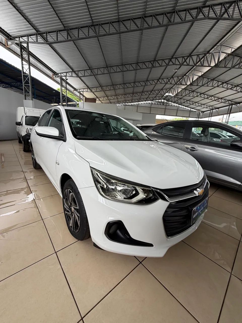 Chevrolet Onix Hatch LT 1.0 12V Flex Mec. 4P 2024 - Foto 3