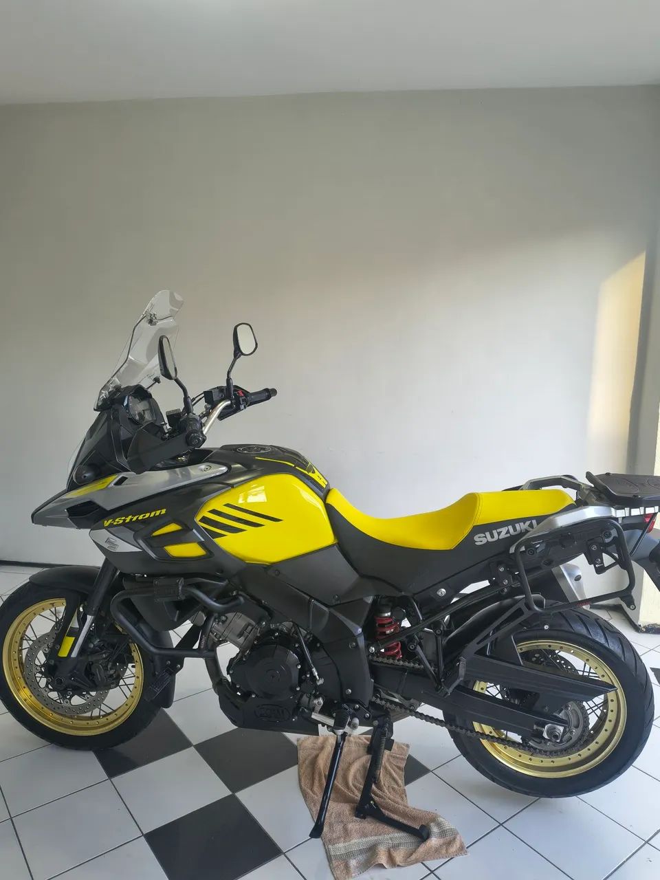 Vstron 1000 XT aventure 18/19