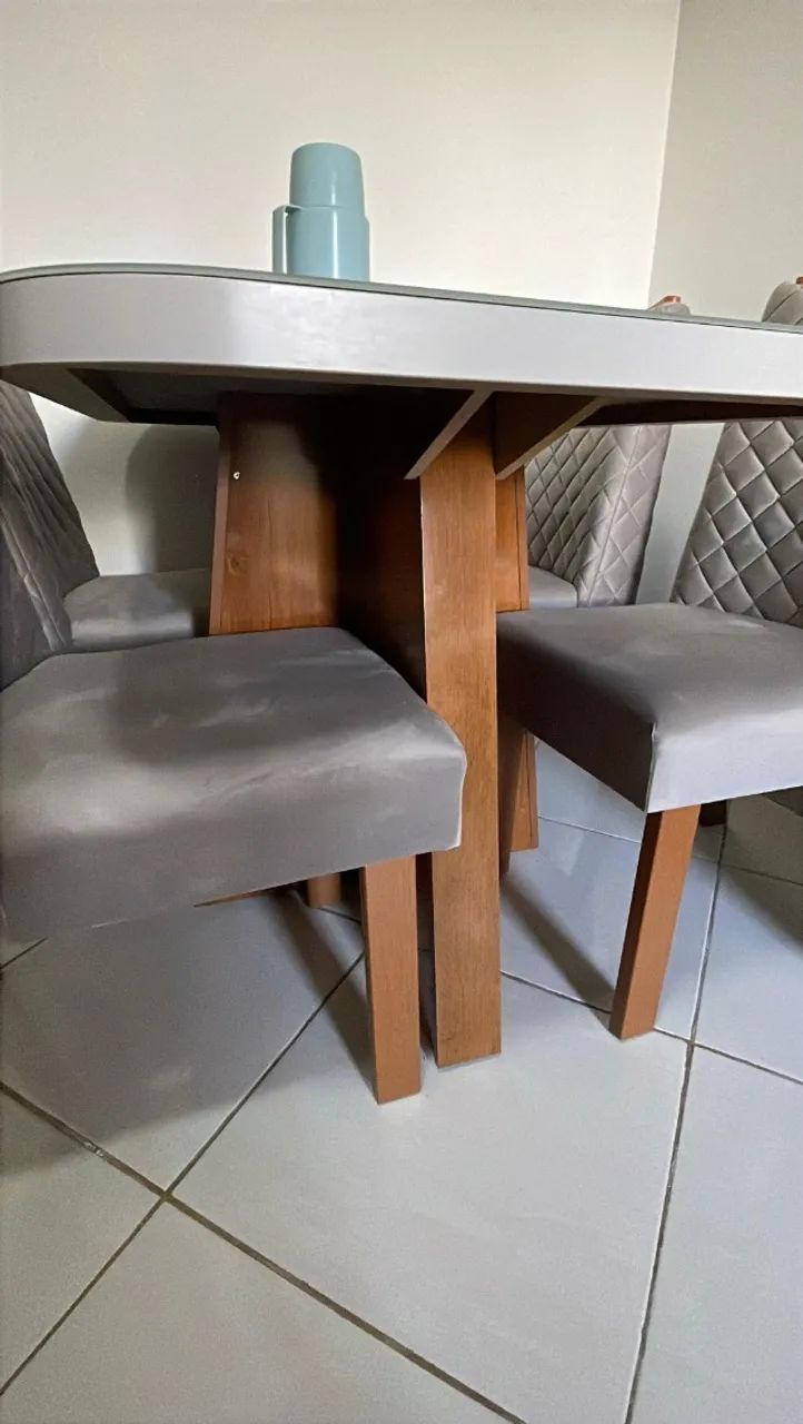 Mesa de Jantar com 4 Cadeiras à venda! - Foto 2