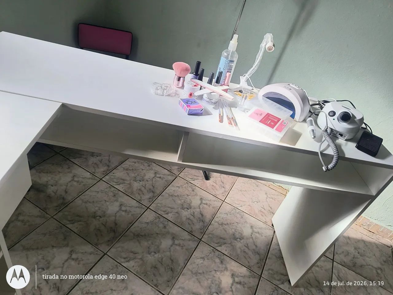vendo mesa L completa com nicho e todos os itens acima - Foto 5