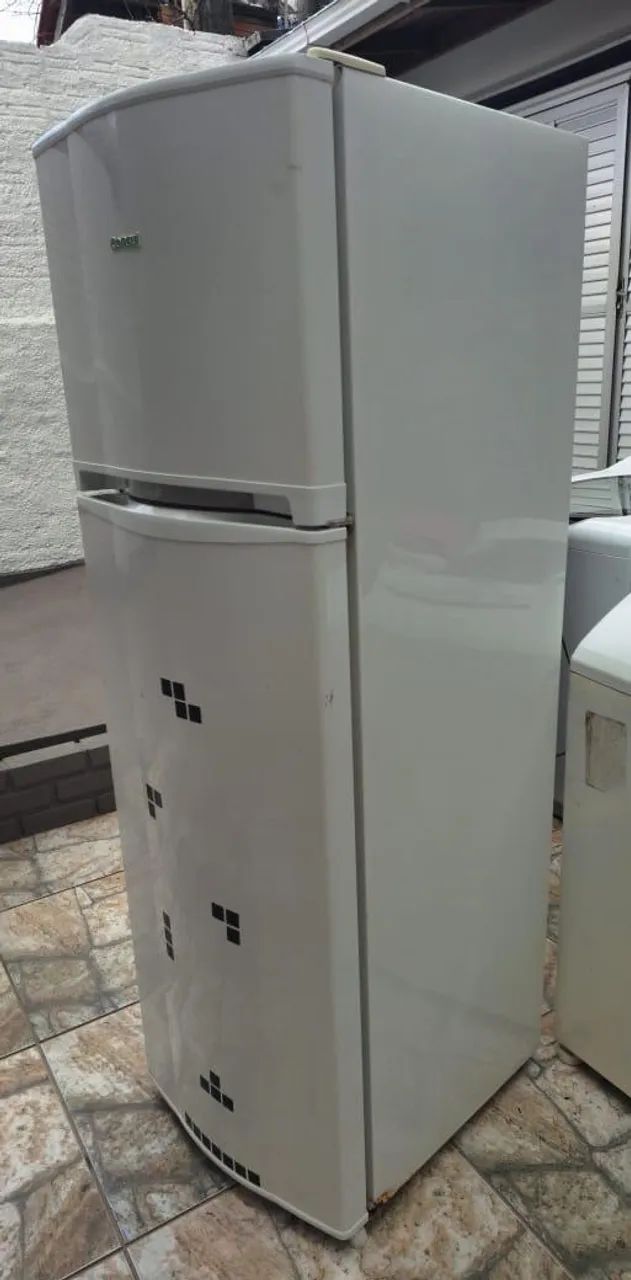 Geladeira Consul 263L - 220V