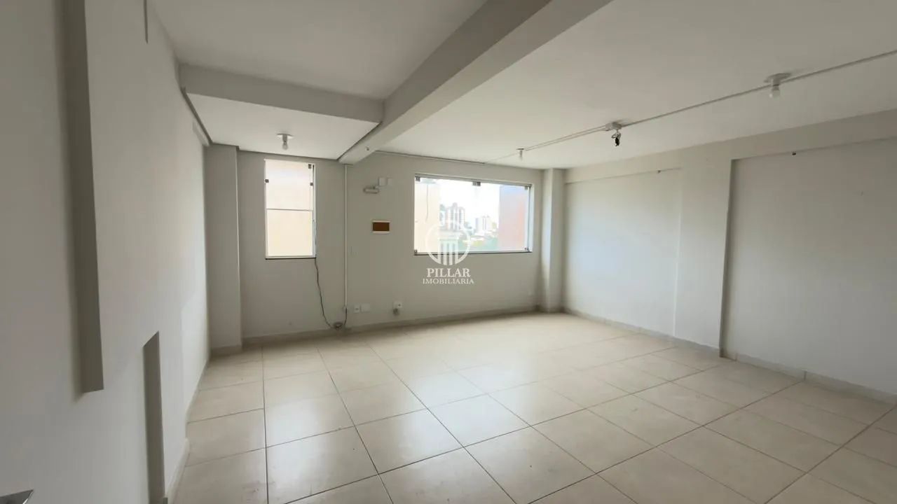 PRÉDIO COMERCIAL PARA LOCAÇÃO NO CENTRO  MONTES CLAROS/MG - Foto 5