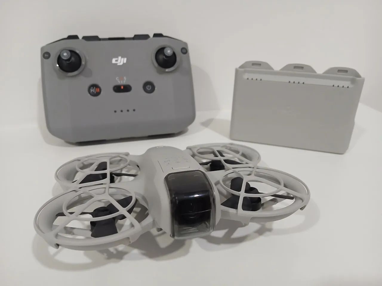 Combo DJI NEO Fly More