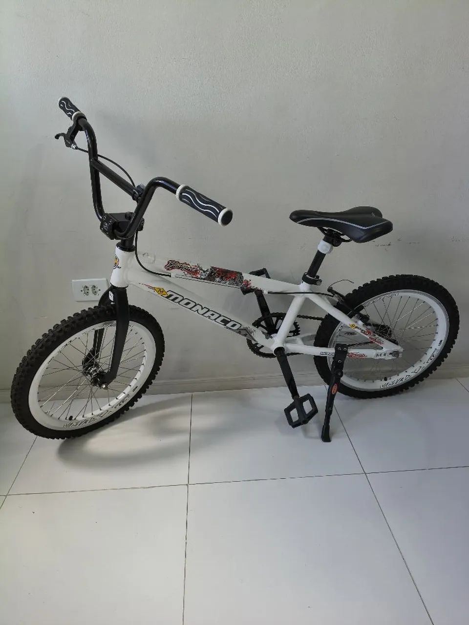 BMX Aro 20 praticamente nova