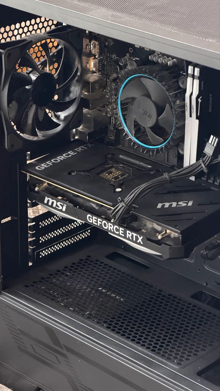 PC Gamer RTX 4070 12GB + i5-14400F + 32GB DDR5 + SSD M.2 | MSI