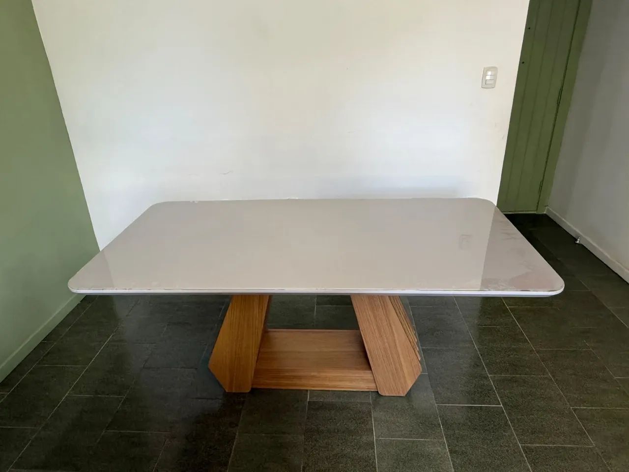 Vendo mesa semi nova no precinho  - Foto 3