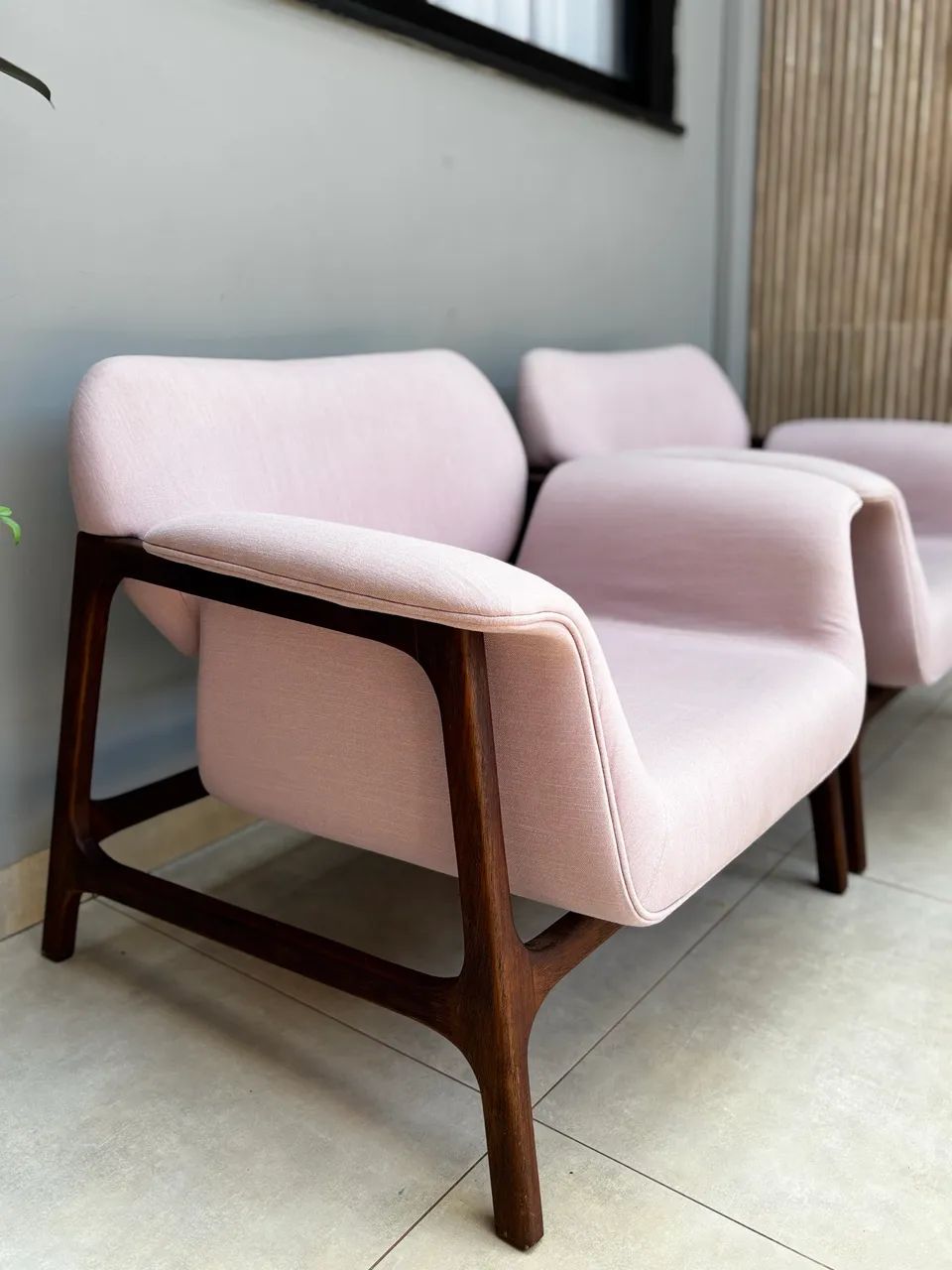 Poltronas alto padrão praticamente sem uso  - Foto 3