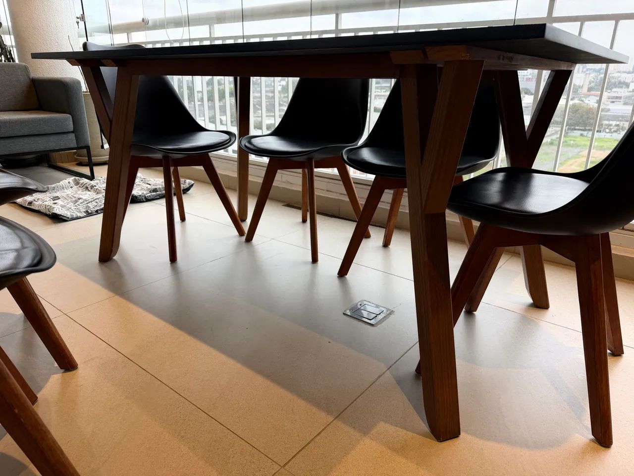 Conjunto Mesa de Jantar 6 lugares + 6 Cadeiras - Foto 2