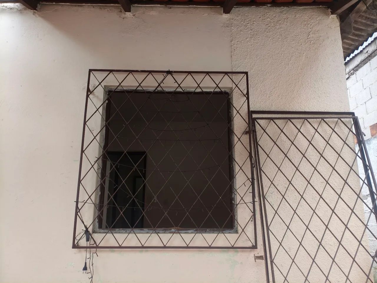 Vendo 7 grades de janelas 300 reais - Foto 3