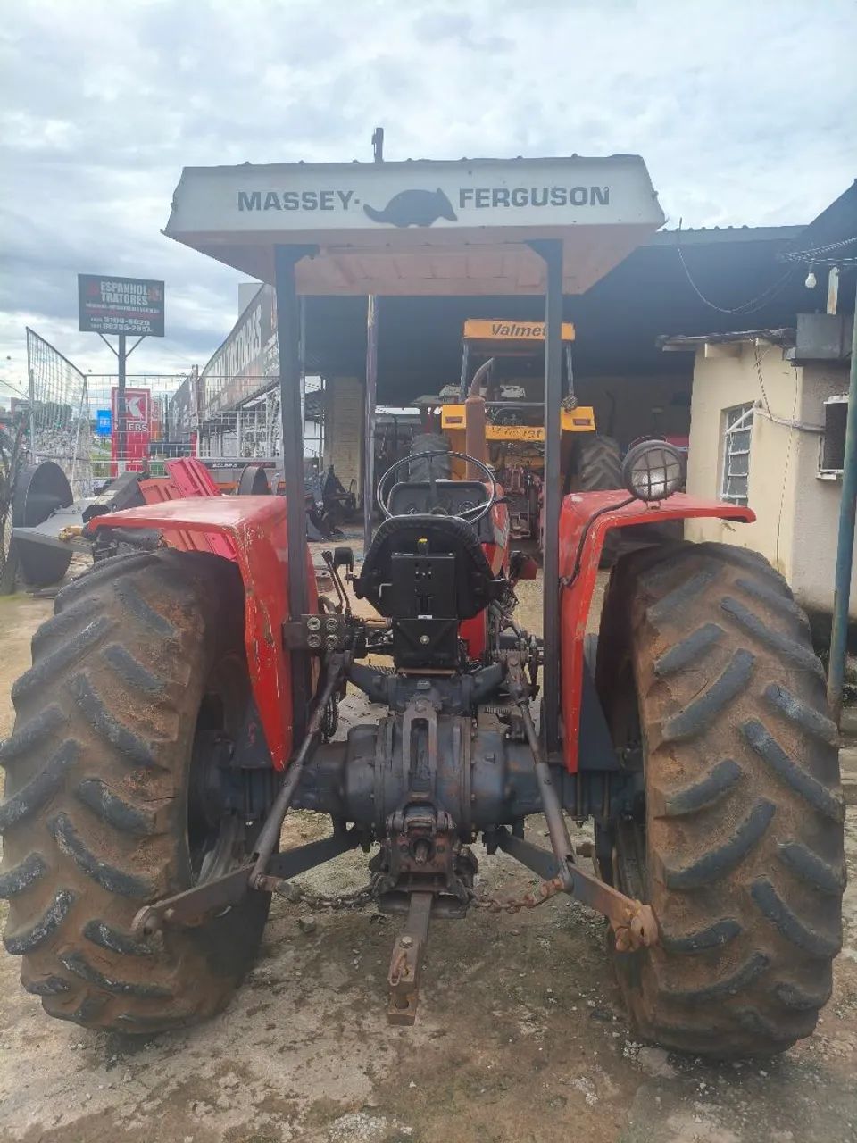 Trator Massey Ferguson 275 4x2  - Foto 4