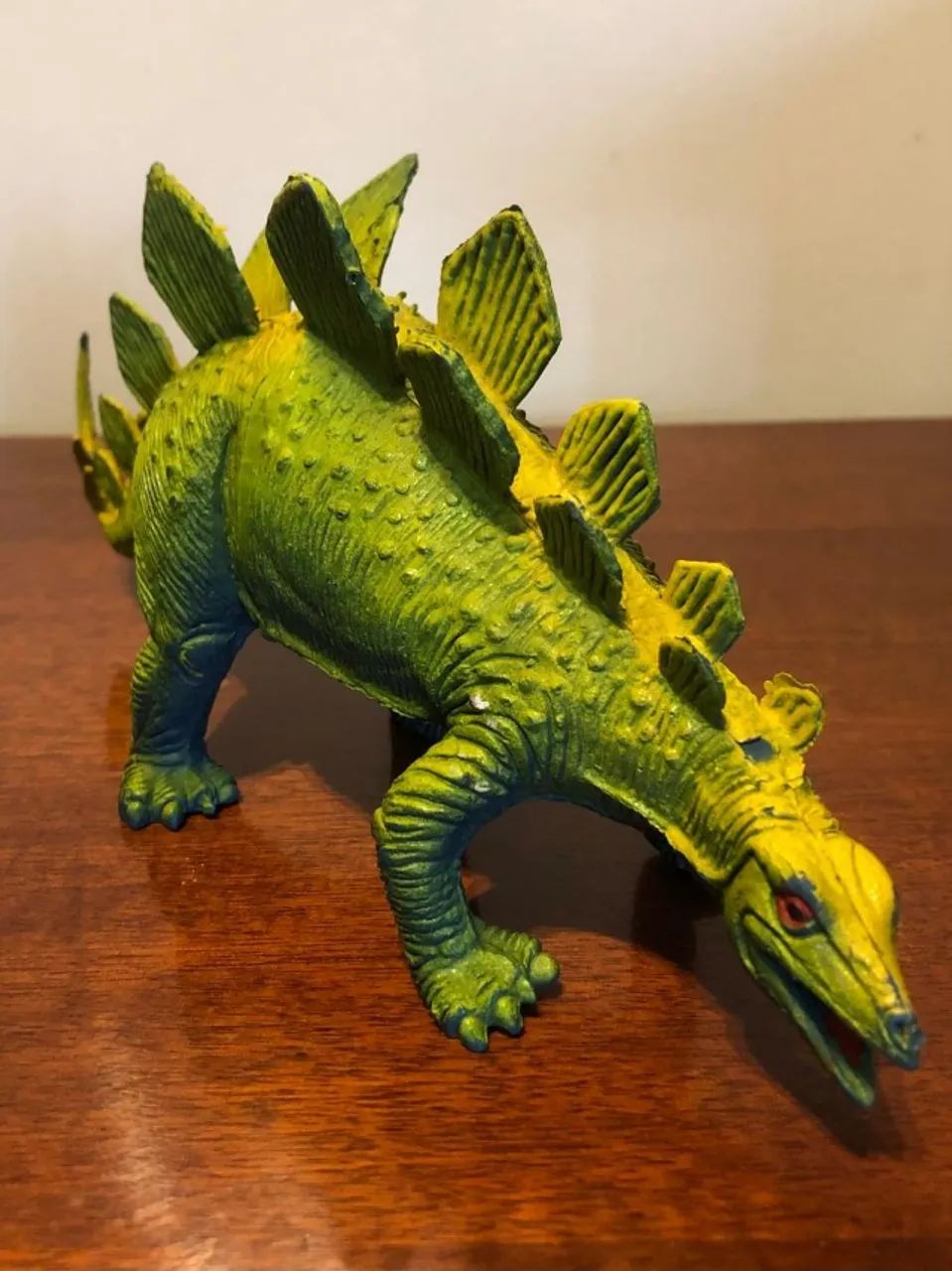 Boneco Dinossauro Stegosaurus