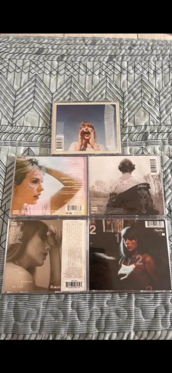 Lote com 5 CDs originais da Taylor Swift - Foto 2