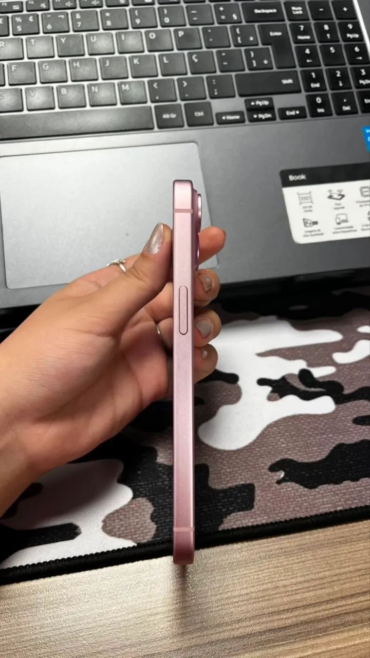 Iphone 15 com caixa - Foto 5