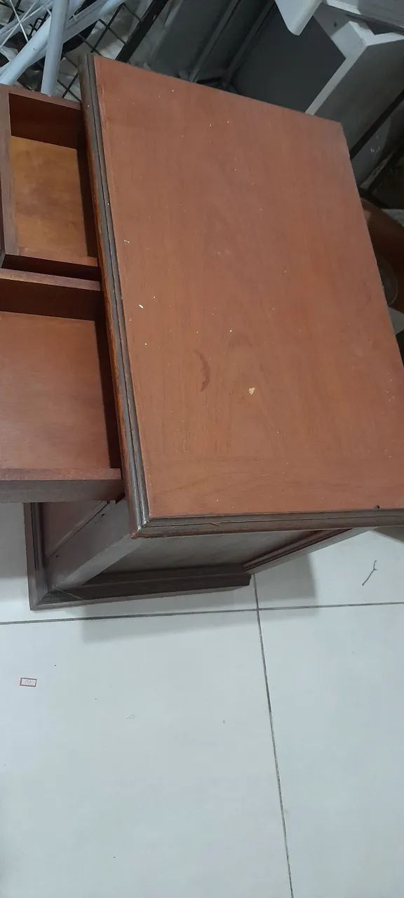 Mesa de cabeceira antiga em madeira  - Foto 3