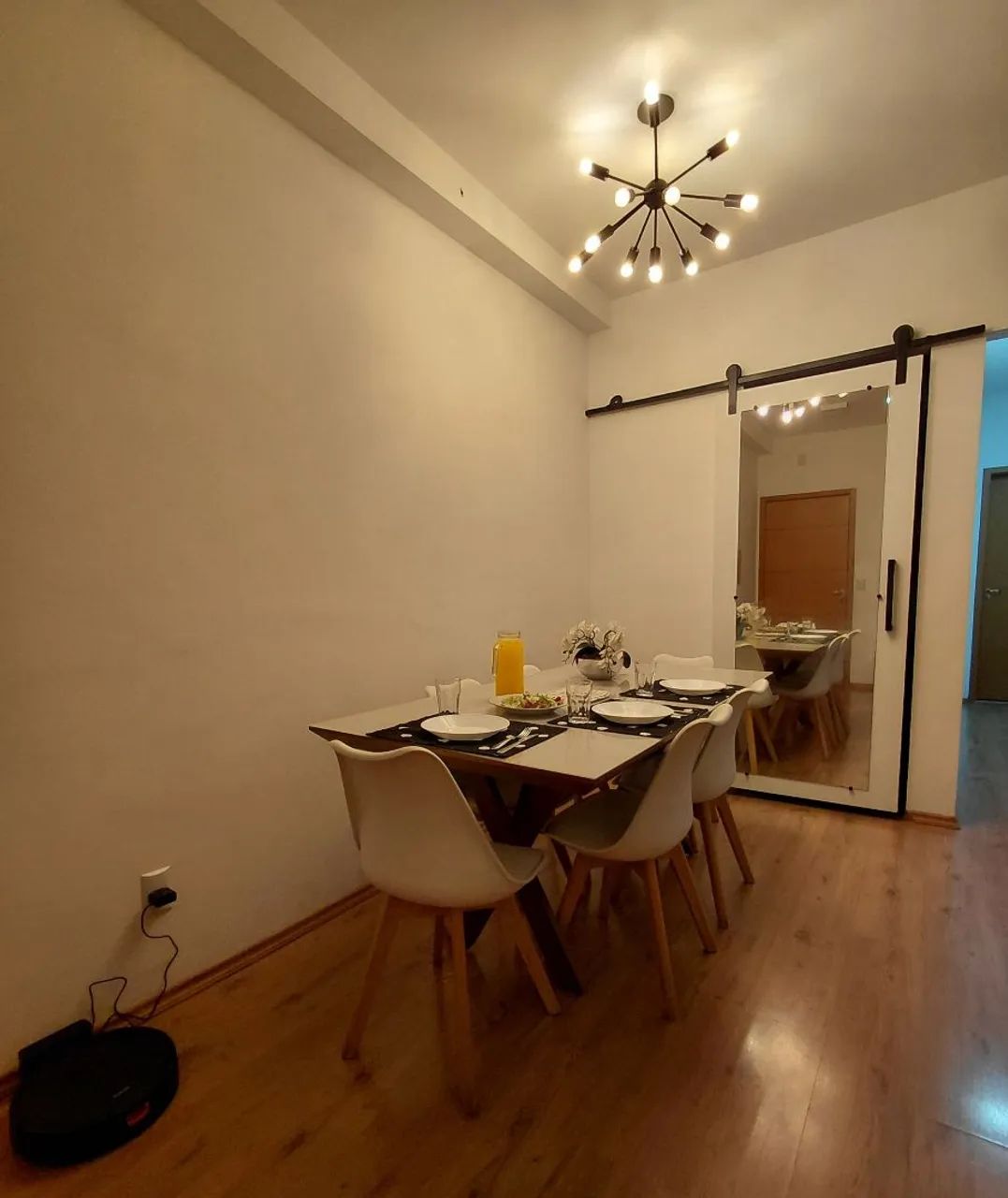 Mesa de jantar com 6 cadeiras - Foto 2