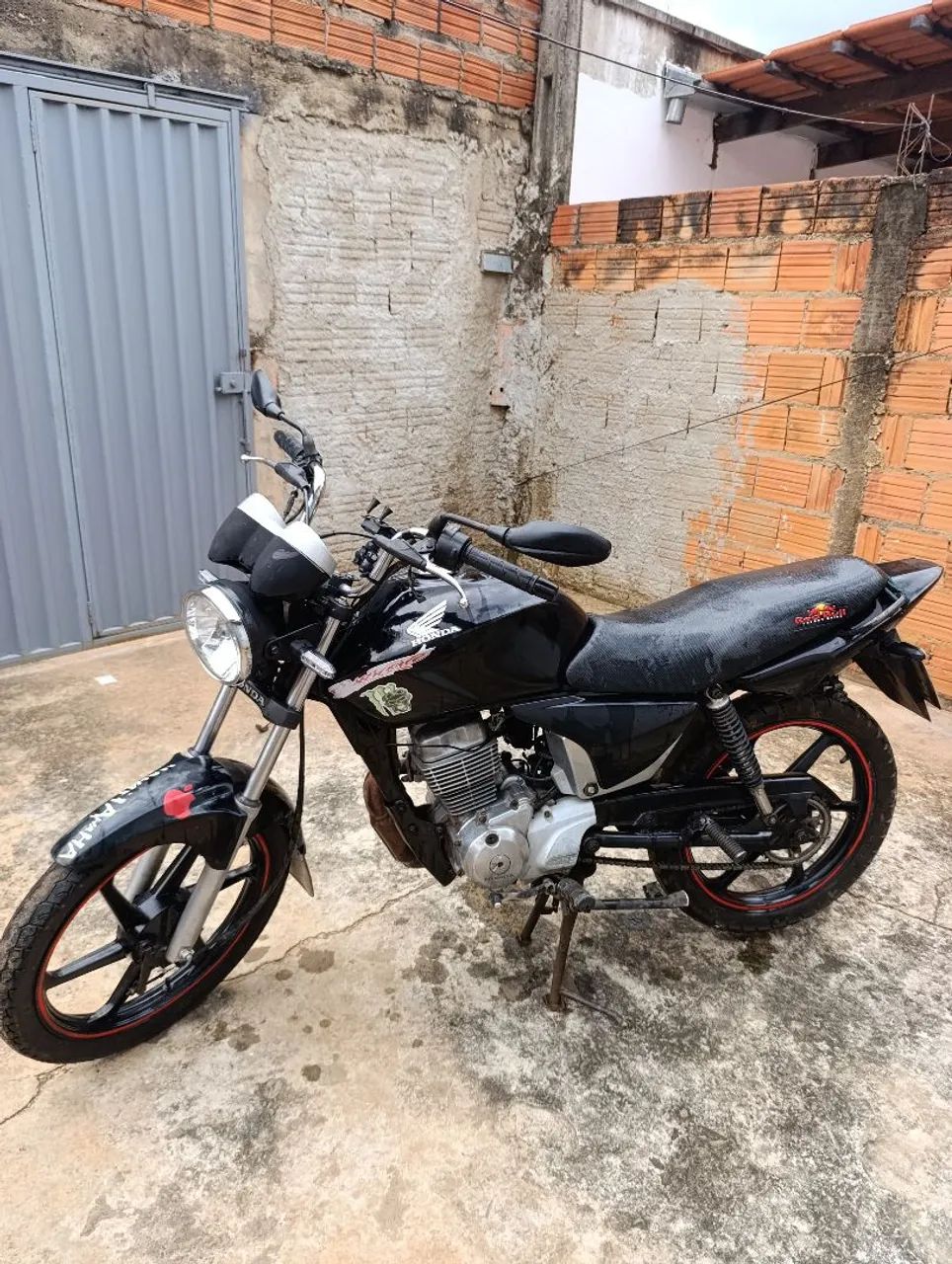 Titan 150  - Foto 4