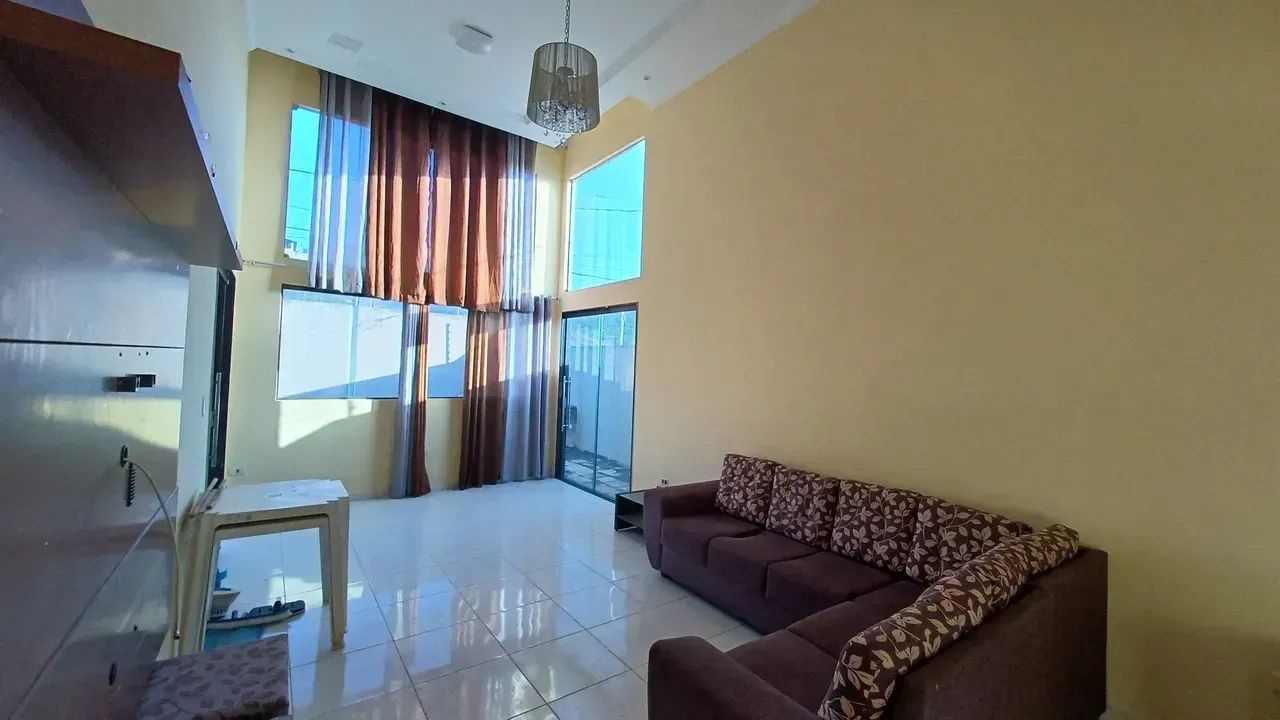 Lindo imóvel de esquina com 140m2 - Foto 2