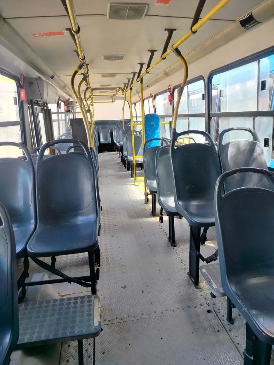 Ônibus urbano - Foto 4