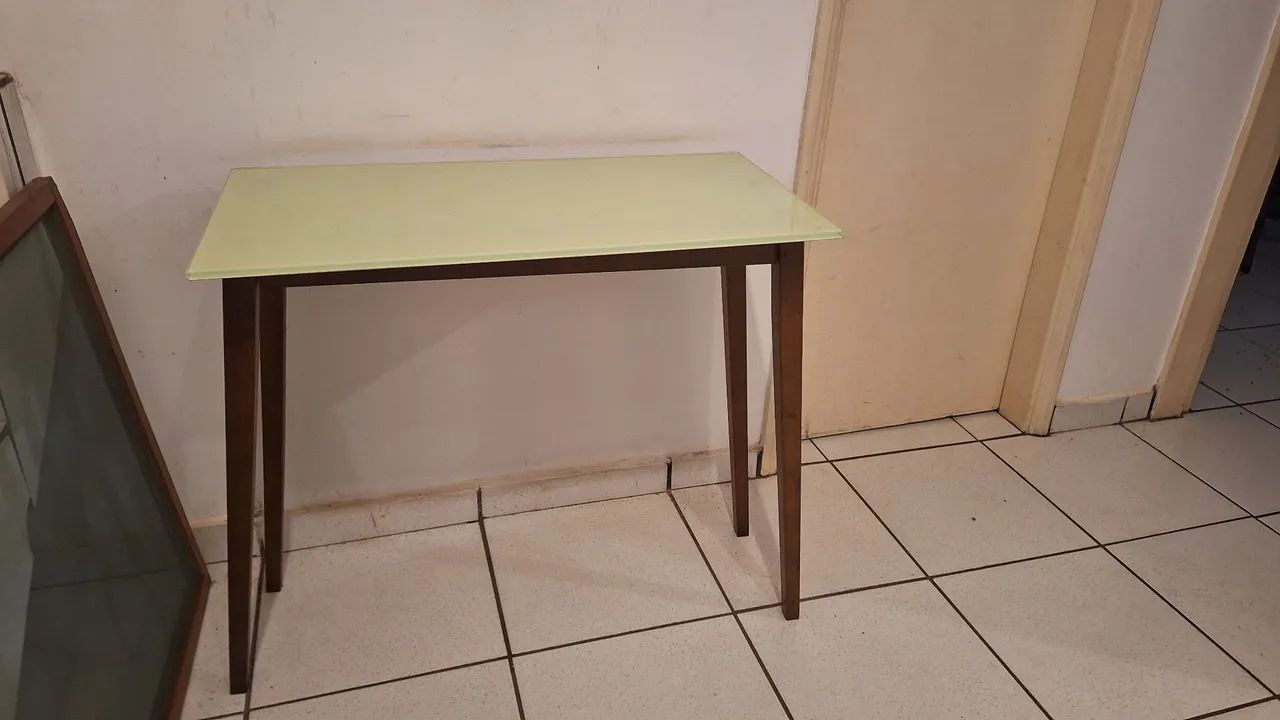 Aparador de mesa com tampo de vidro - Foto 2