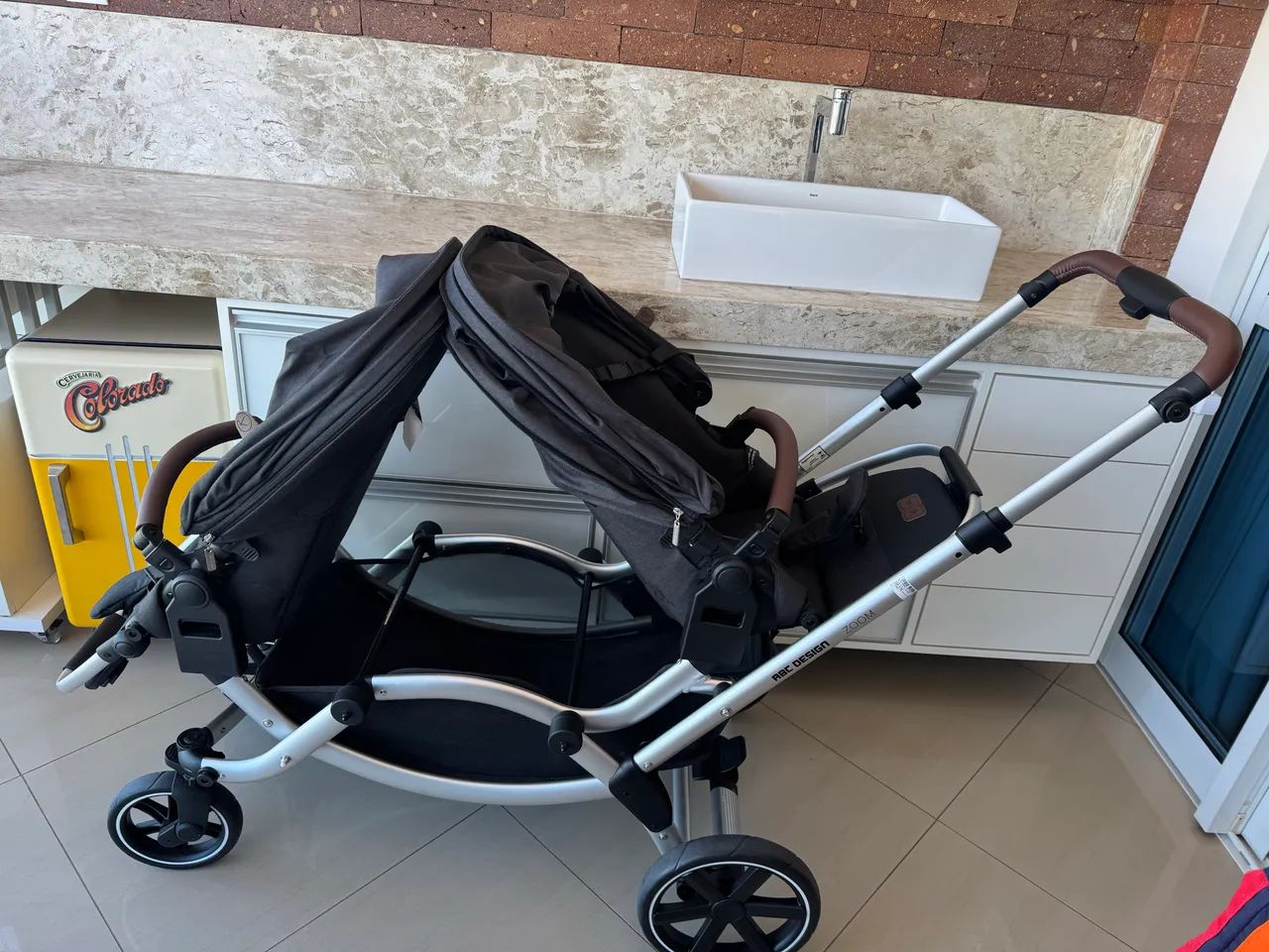 Carrinho de bebê para gêmeos - Foto 2