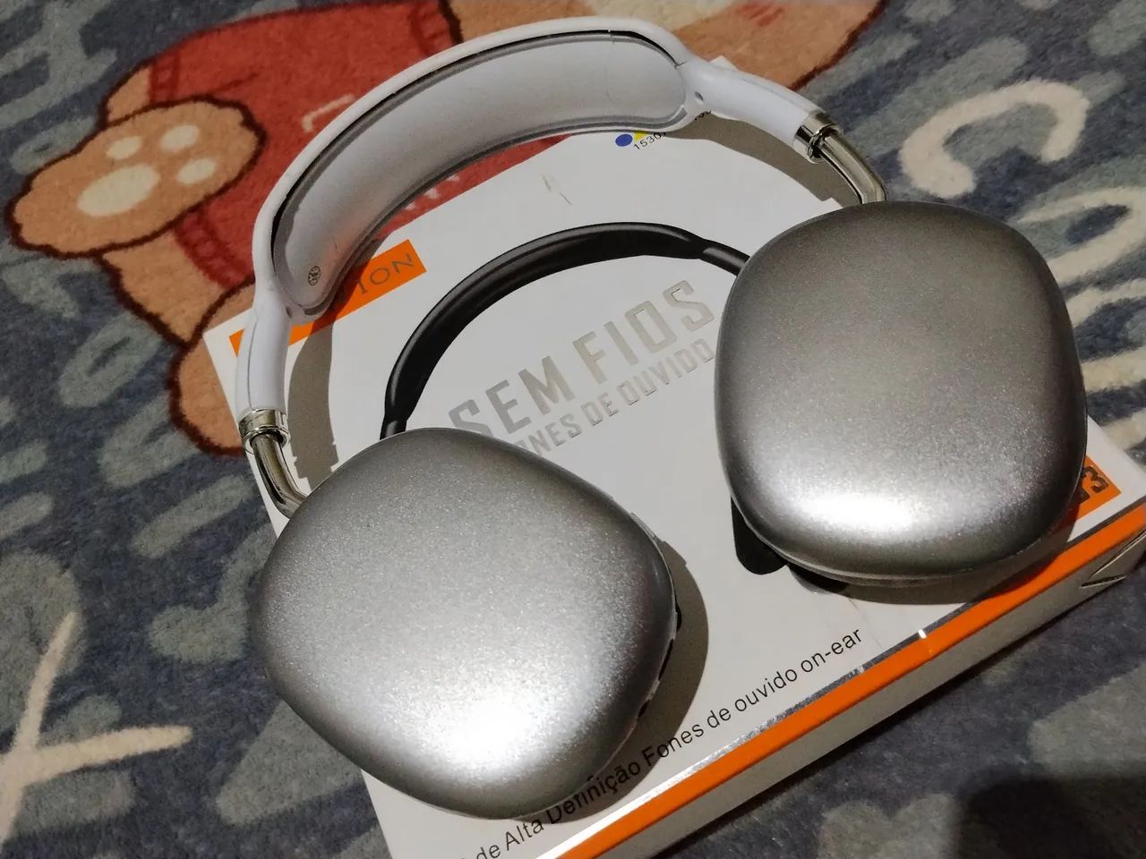 Fone de ouvido bluetooth 