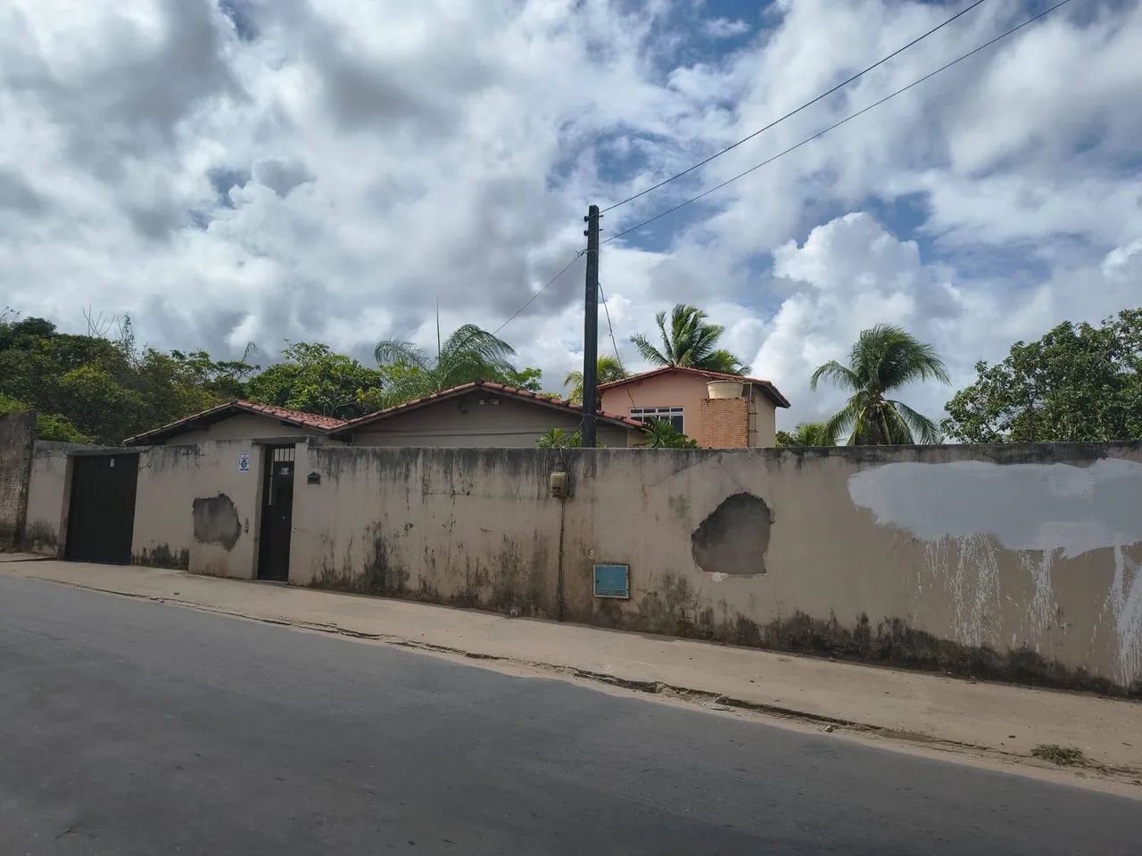 Terreno com casa no Eusébio vizinho Cid Alpha