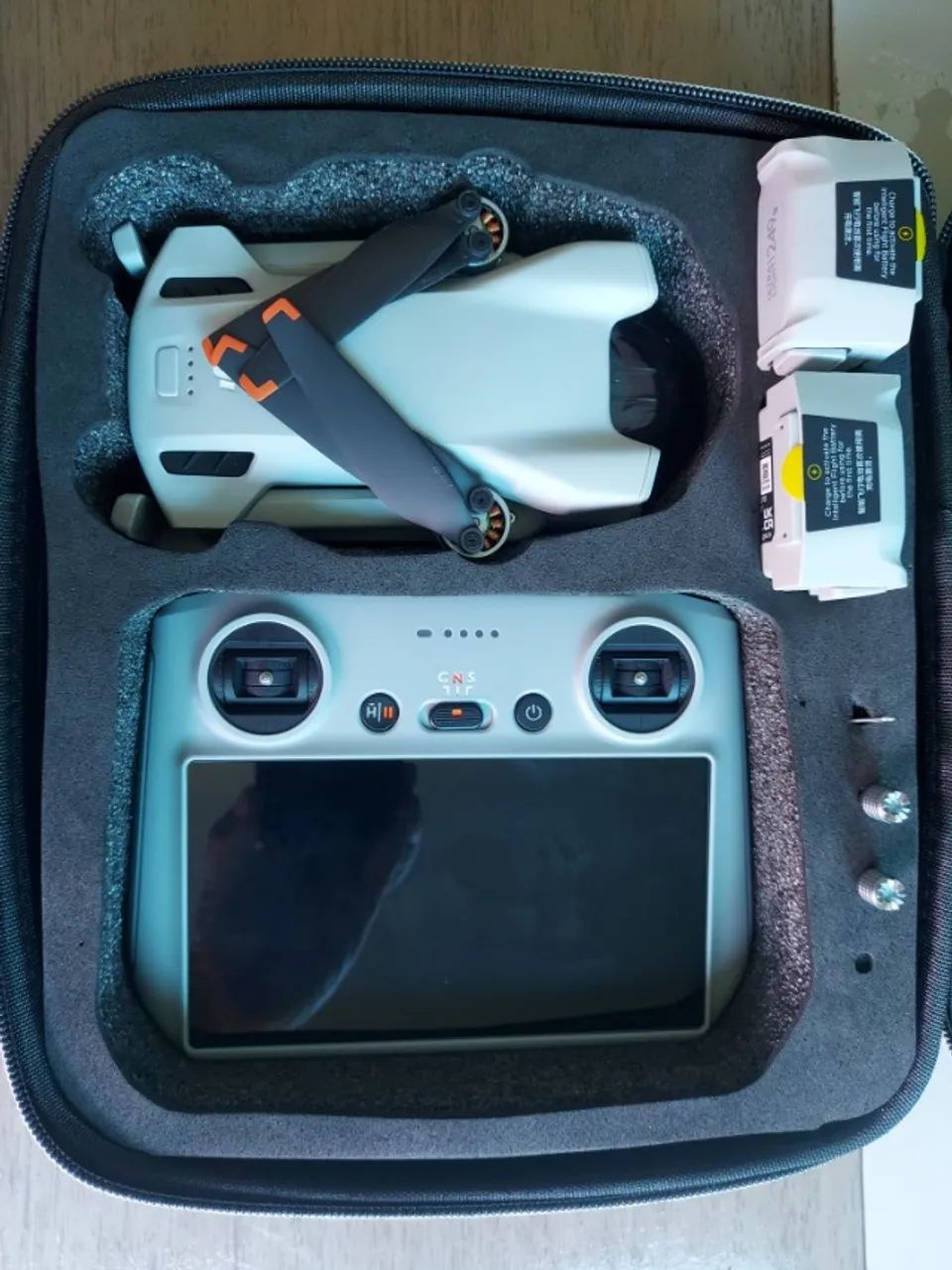 Drone DJI Mini 3 RC C/ Tela - Completo