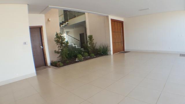 Sobrado 5 Suítes, 425 m², semi mobiliada, c/ lazer na 303 Sul - Foto 9