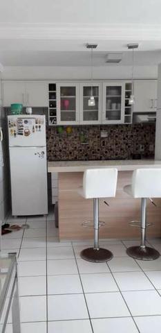 Apartamento com 3 Quartos à Venda - Foto 2