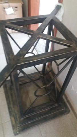 Base de ferro para mesa