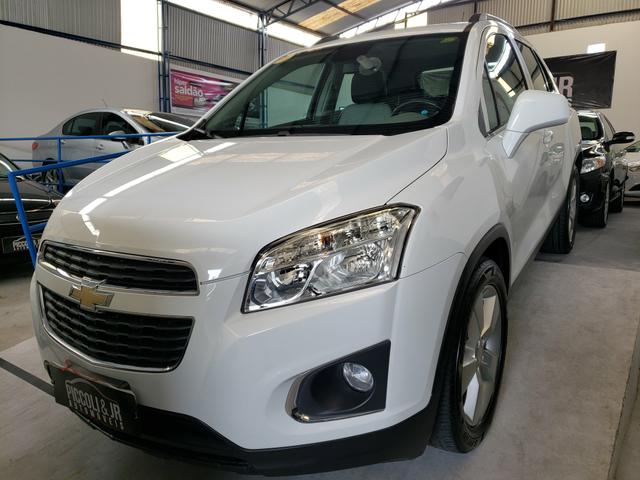 Chevrolet Tracker 1.8 Automatico com teto solar vendo troco e financio R$ - Foto 2