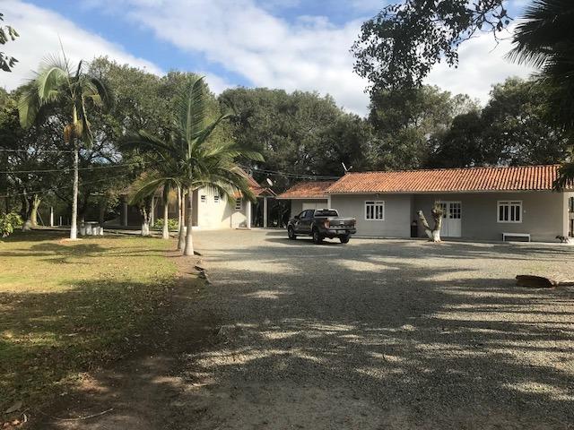 Vende-se Chácara BR 101 Piçarras/SC