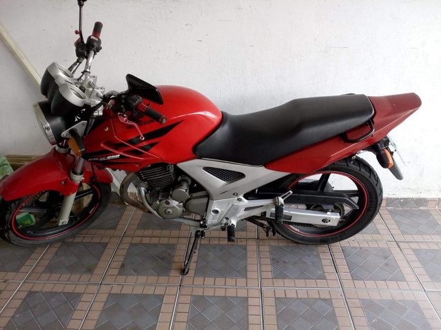 MOTO TWITTER 2008