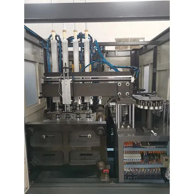 Sopradora garrafa pet  automatica. - Foto 2