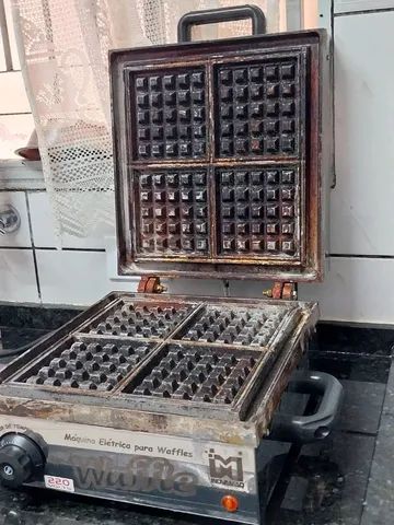 <br>Máquina De Waffles Wafer Profissional - 127v - Antiaderente