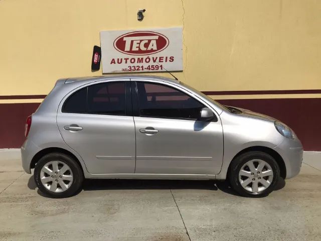 Nissan March Sv 1.6 16V Flex Fuel - Foto 3