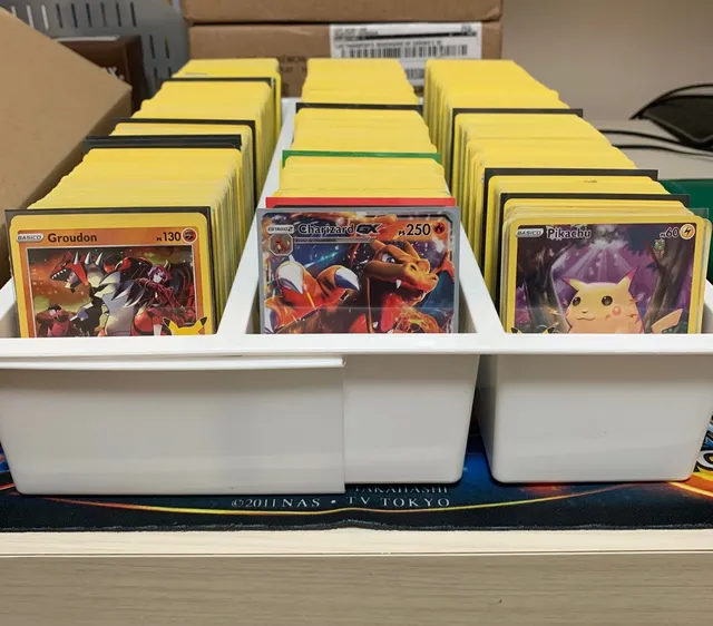 Lote Pack 100 Cartas Pokémon Aleatórios Sem Nenhuma Repetida - Casa & Vídeo