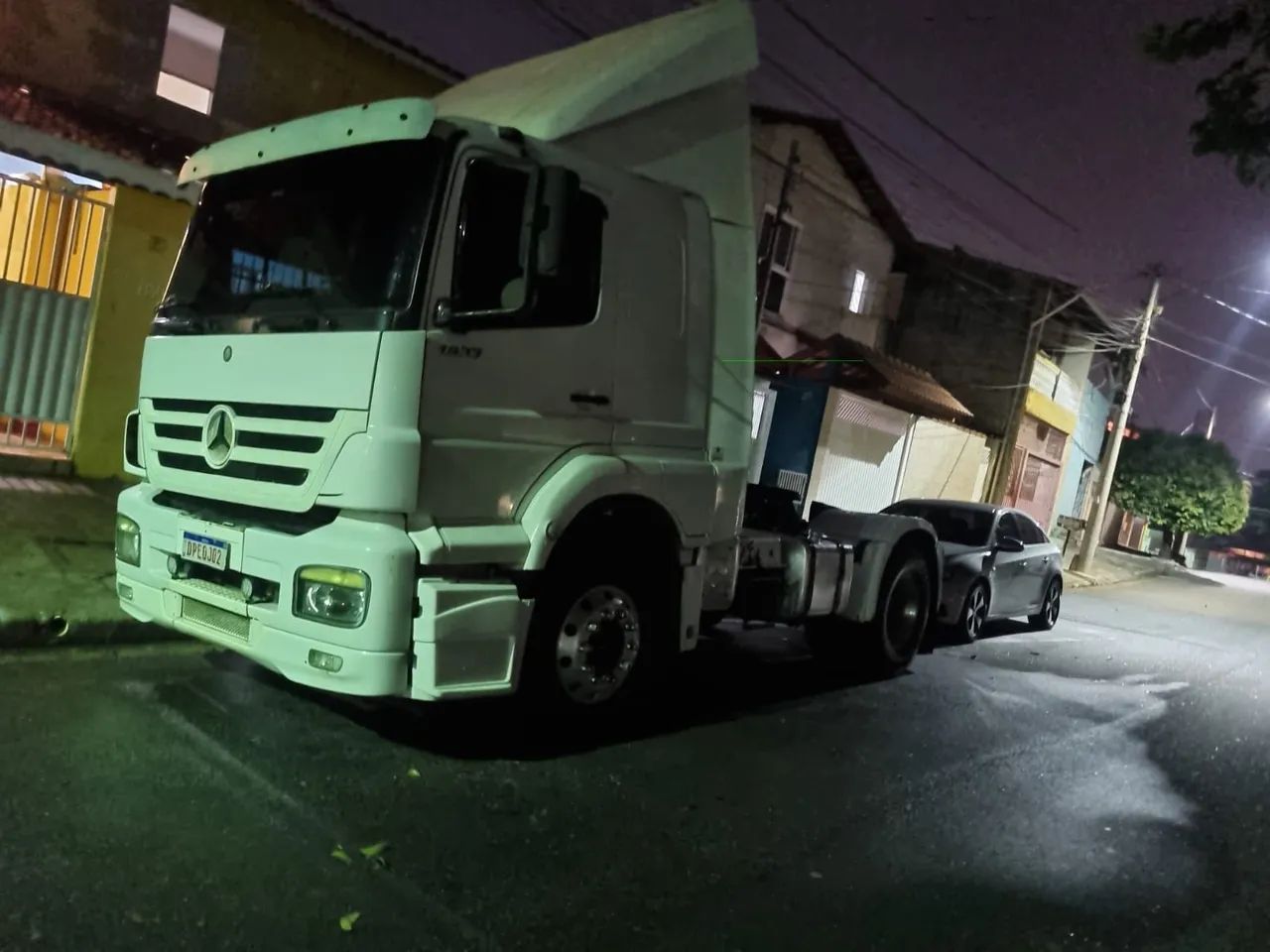 Caminhão Mercedes-Benz AXOR 1933 - Foto 2