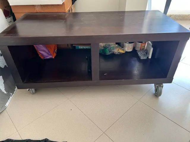 Rack com rodinhas Tok Stok