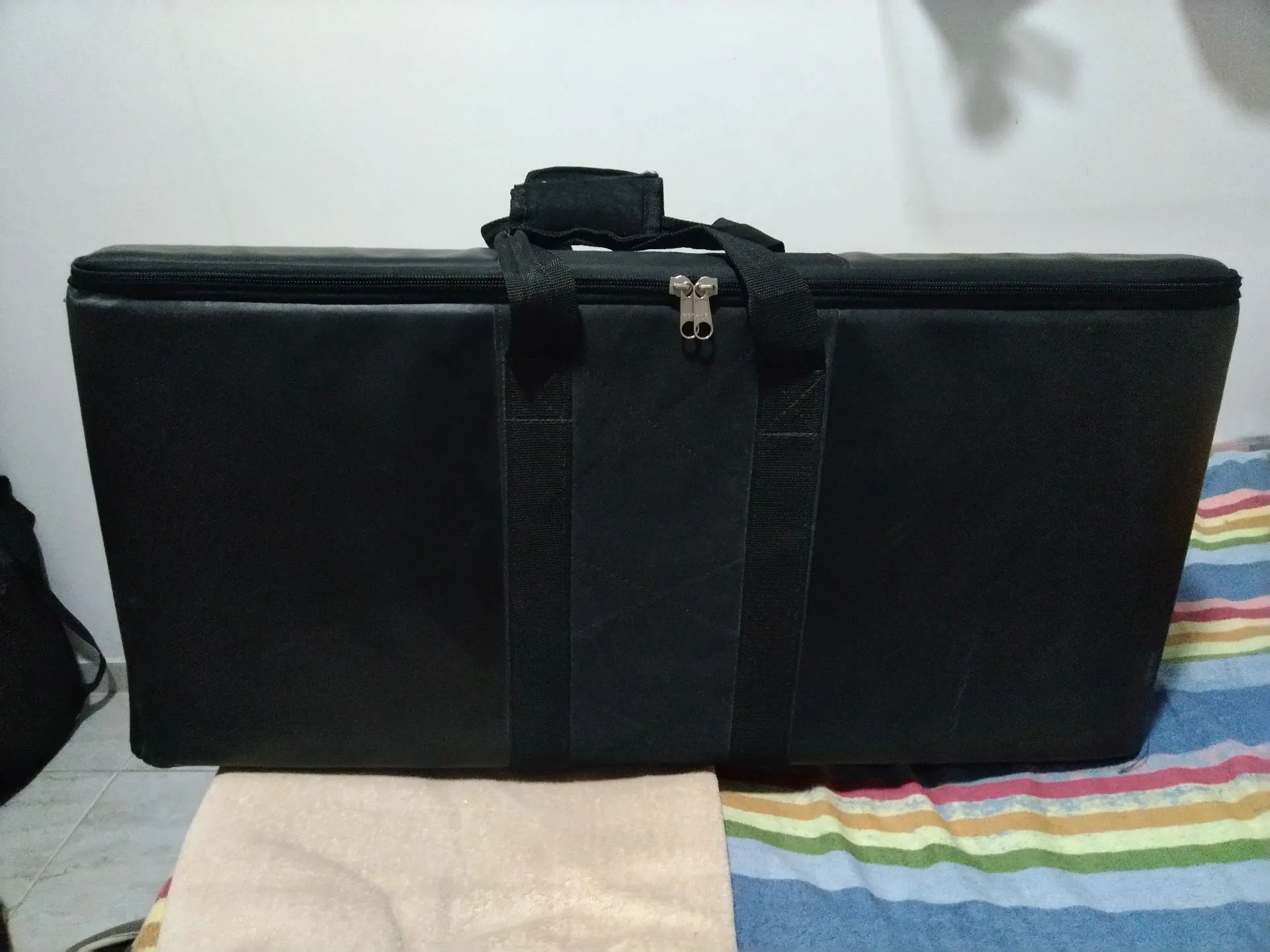 Bag de couro acolchoada 90x45cm  - Foto 3