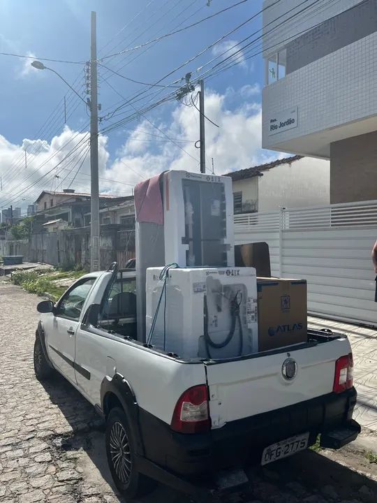 Fretes e encomenda Strada 