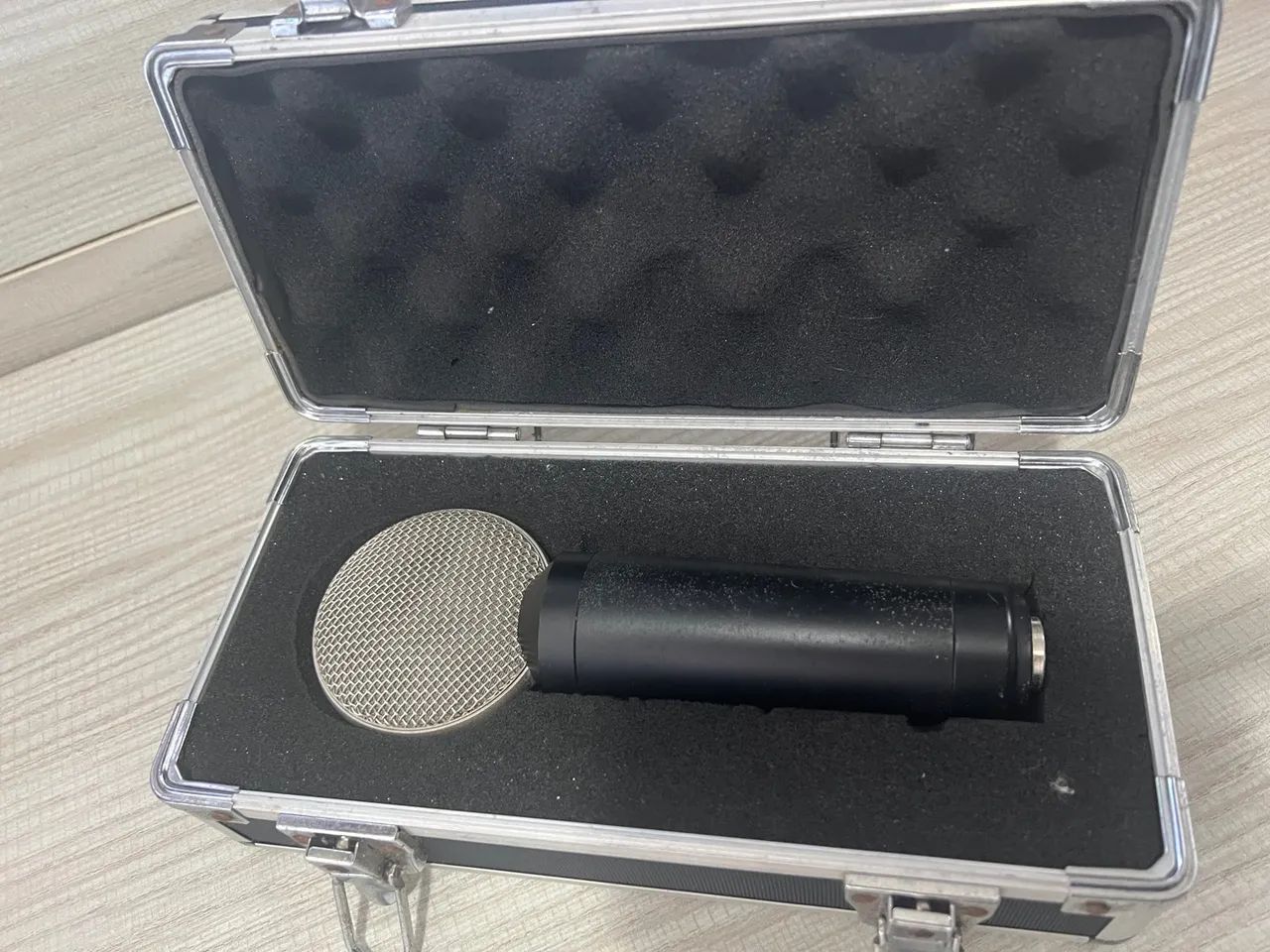 Microfone condensador M-audio Luna II