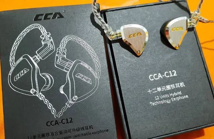 Fone CCA 12 drivers original e lacrado 