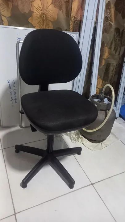 Cadeira alta para loja 